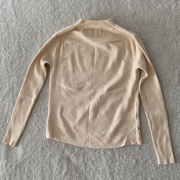 🔴Beginning Boutique Mockneck Sweater - Picture 2 of 3